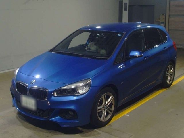 34005 Bmw 2 series 2A15 2016 г. (TAA Yokohama)